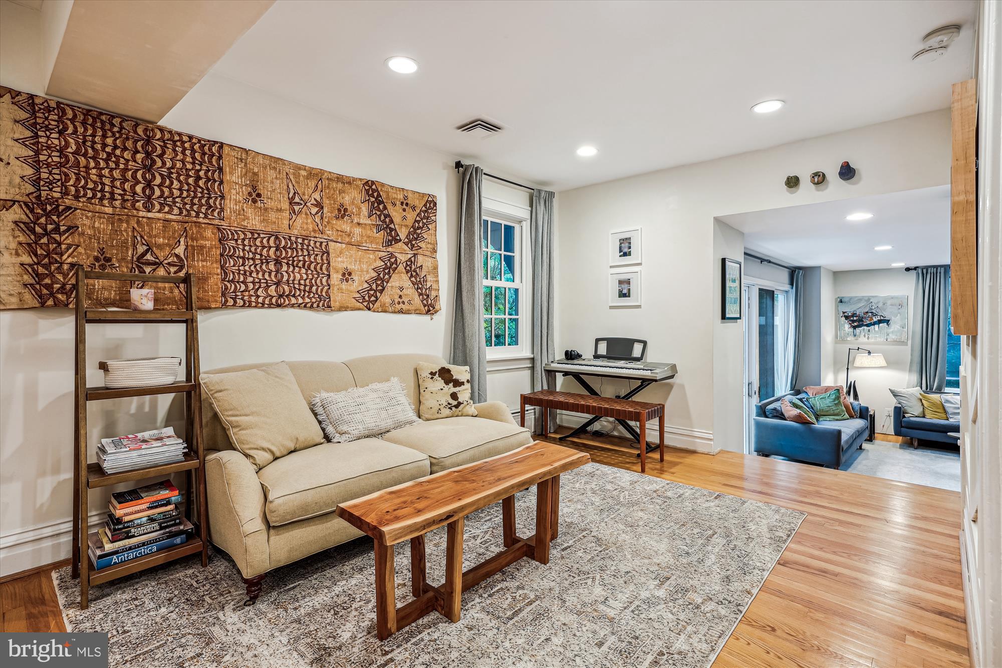 4921 Cumberland Ave