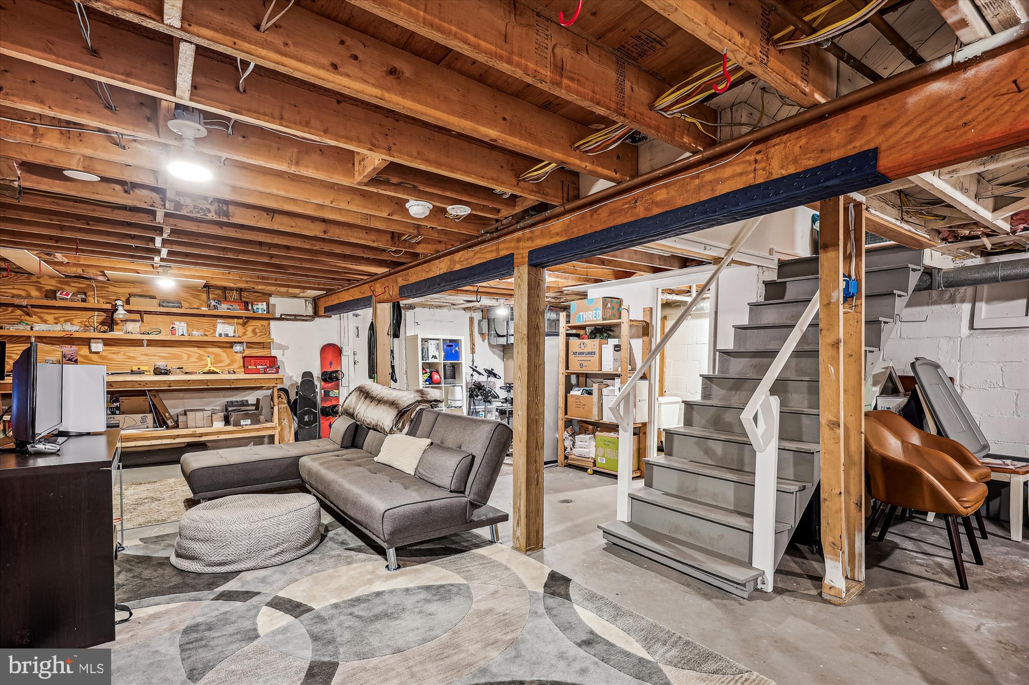 4921 Cumberland Ave