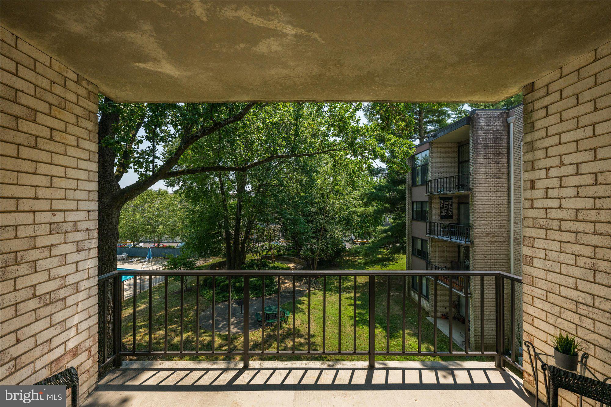 10853 Amherst Ave #201