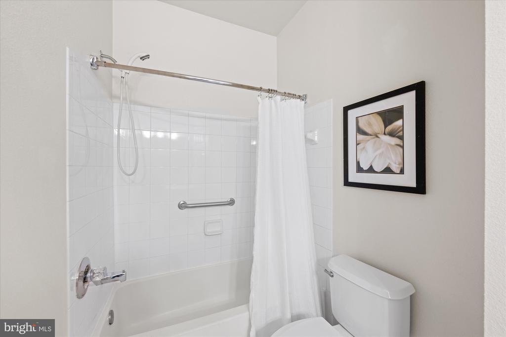 11800 Old Georgetown #1227