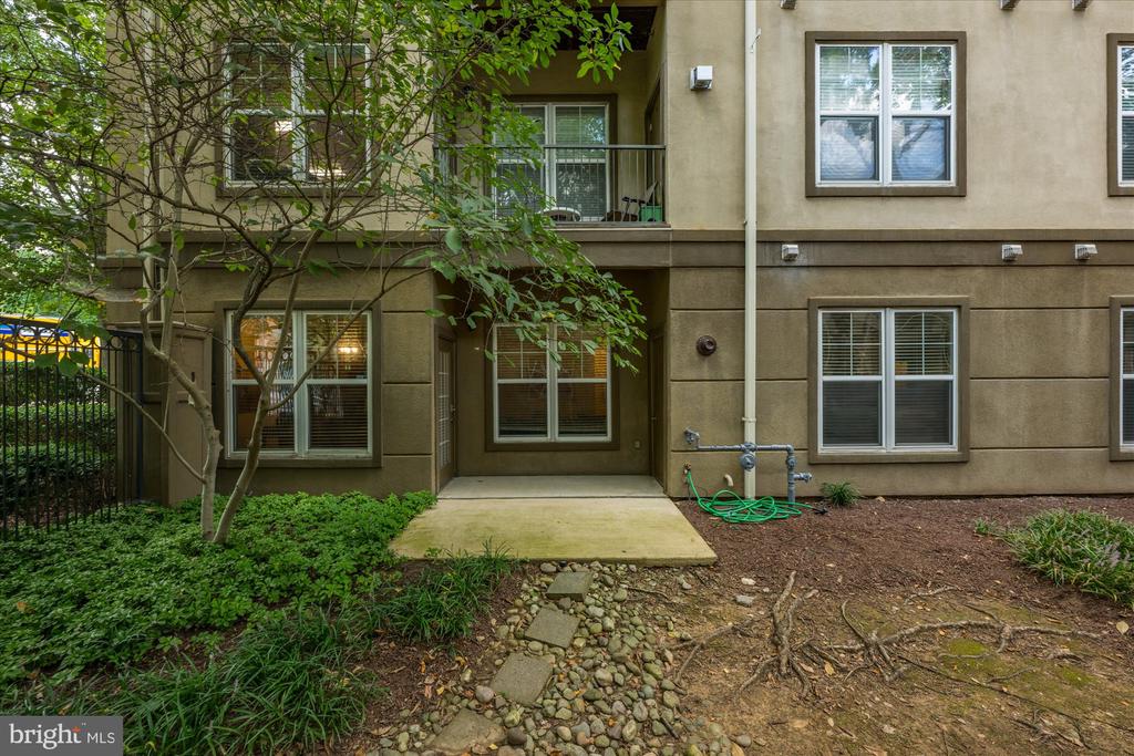 11800 Old Georgetown #1227