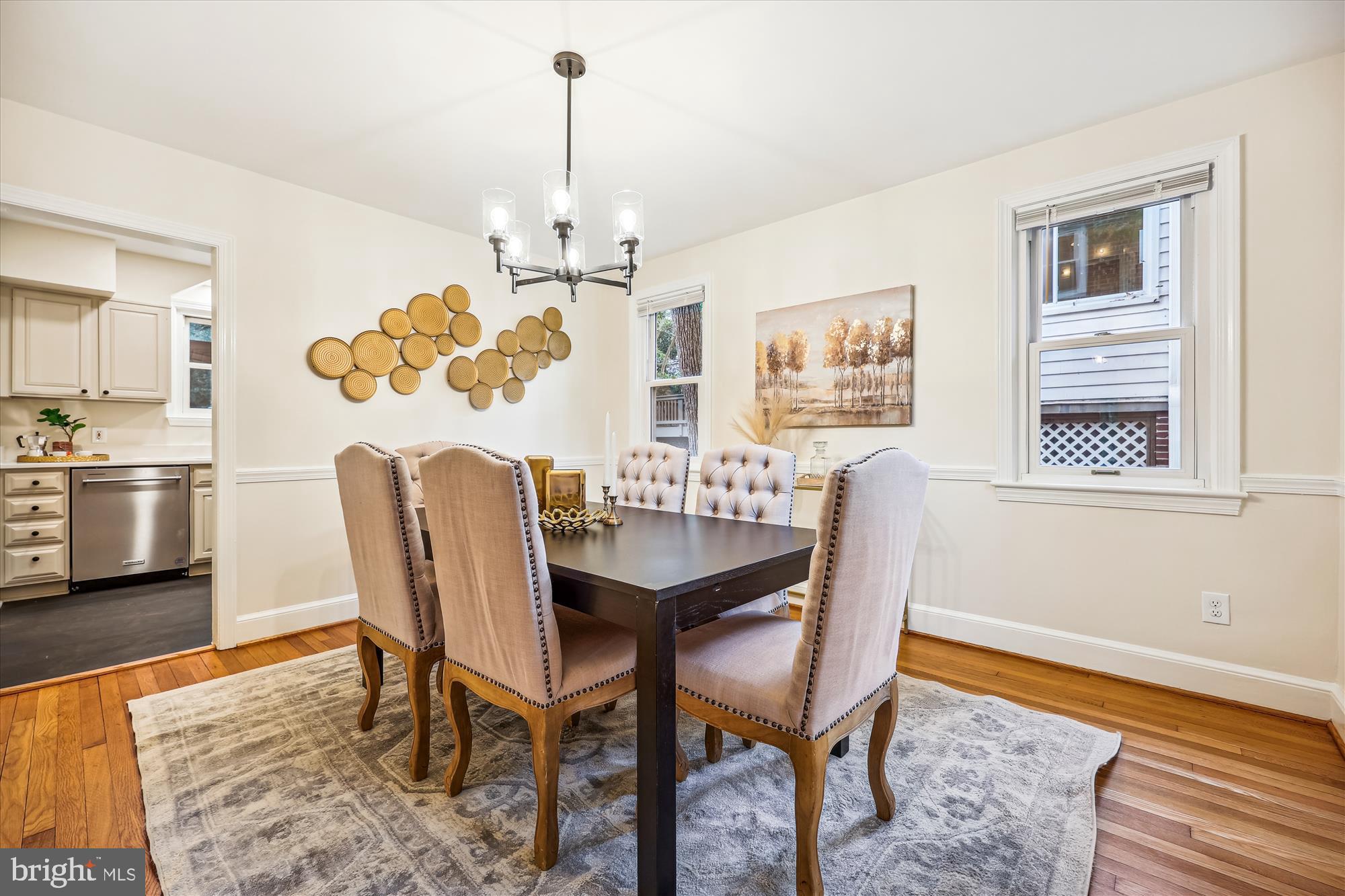 1502 Live Oak Dr