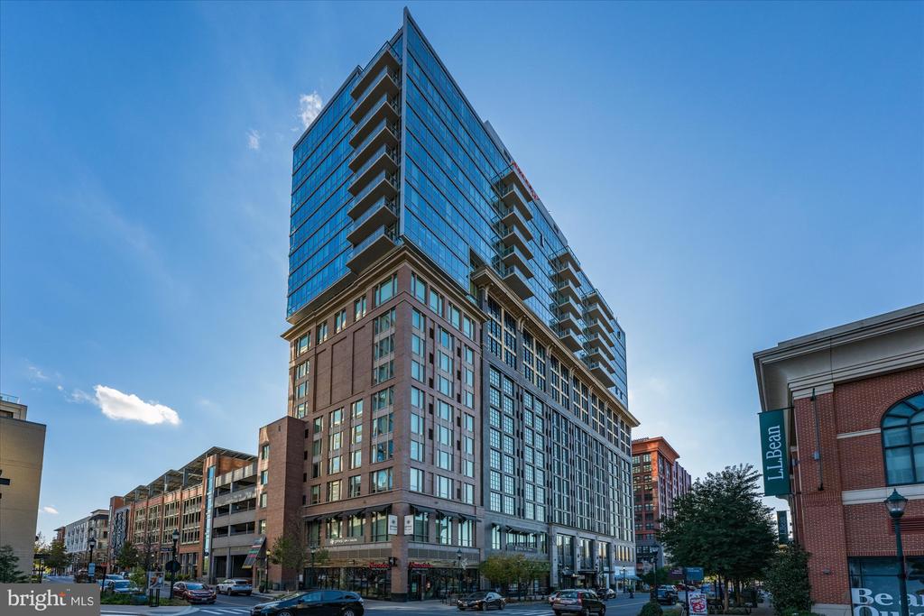 930 ROSE AVE #1802