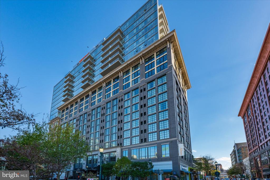 930 ROSE AVE #1802