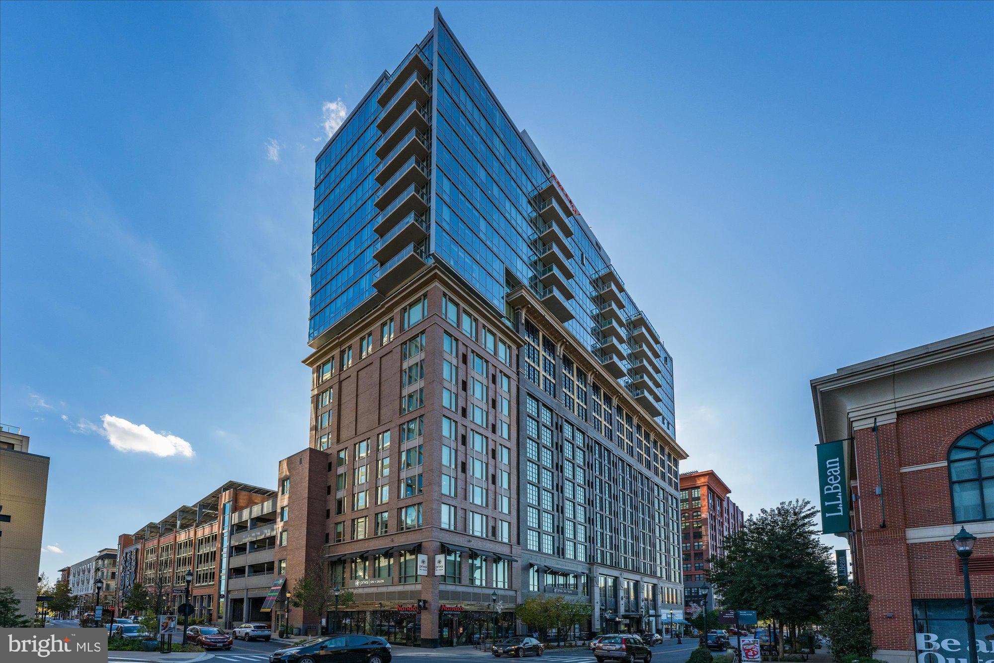 930 ROSE AVE #1802