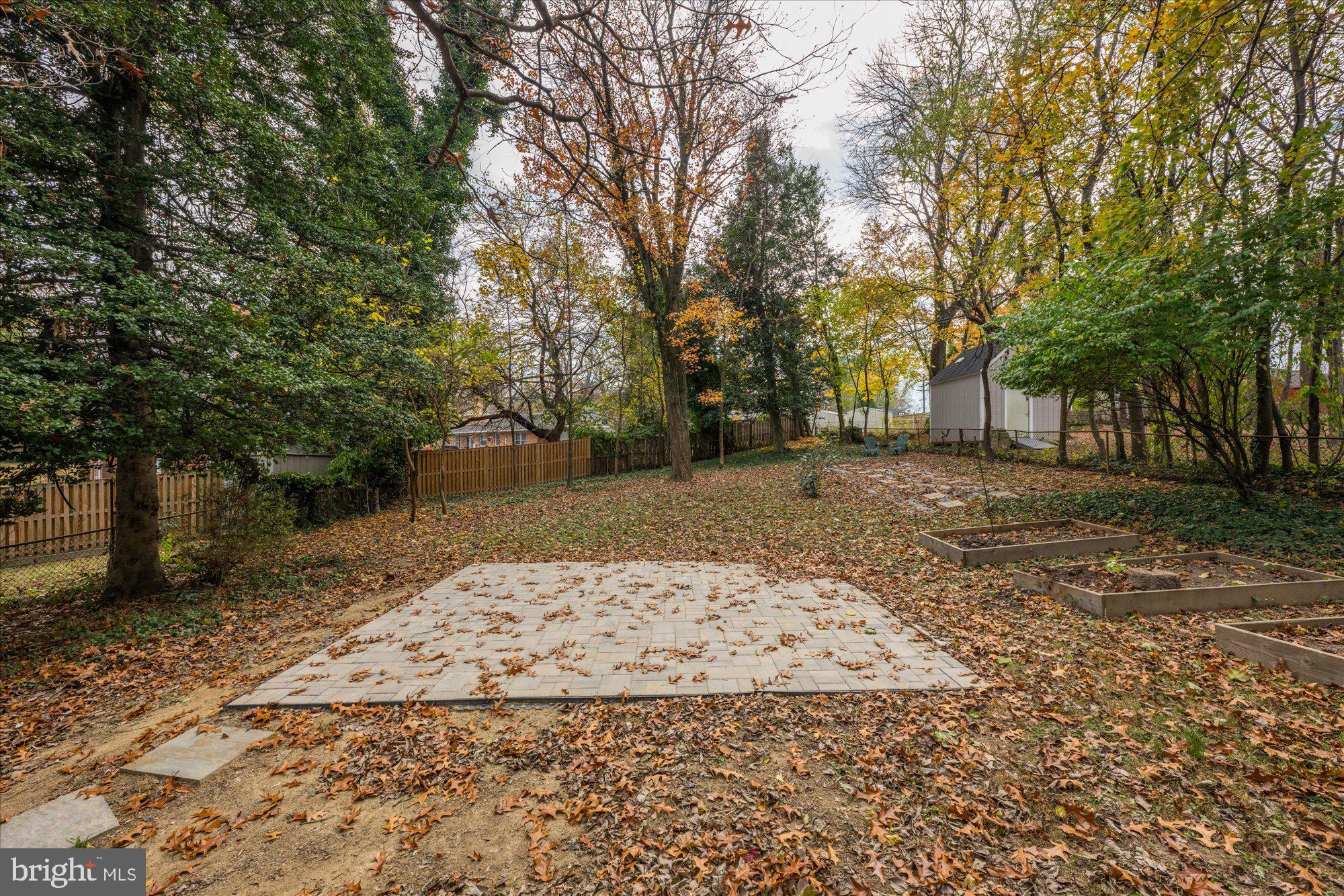 1706 Lansdowne Way