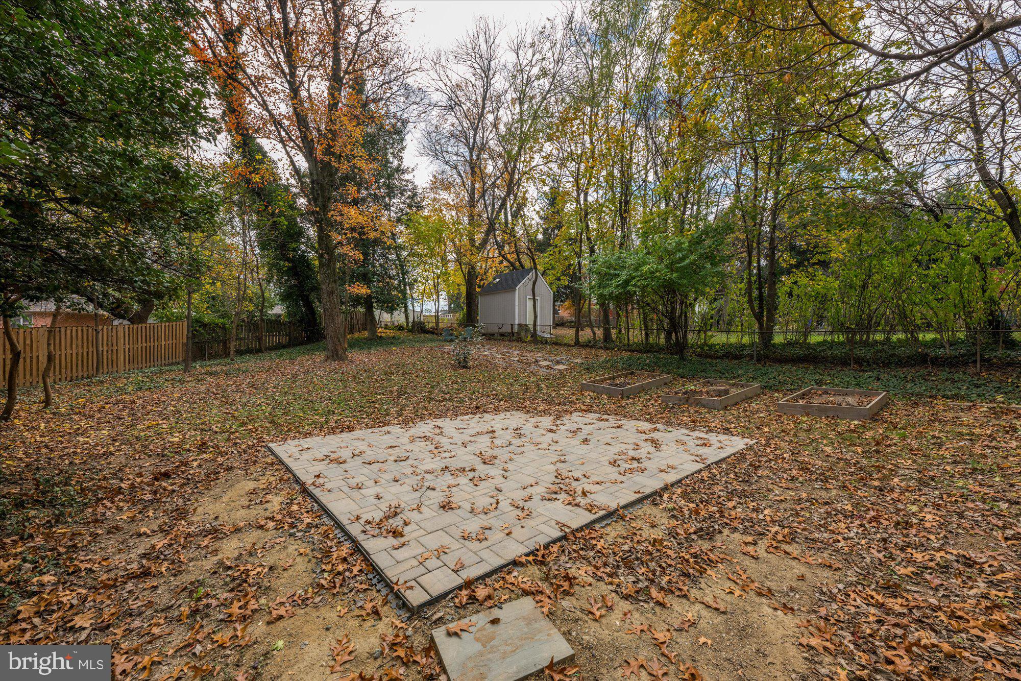 1706 Lansdowne Way