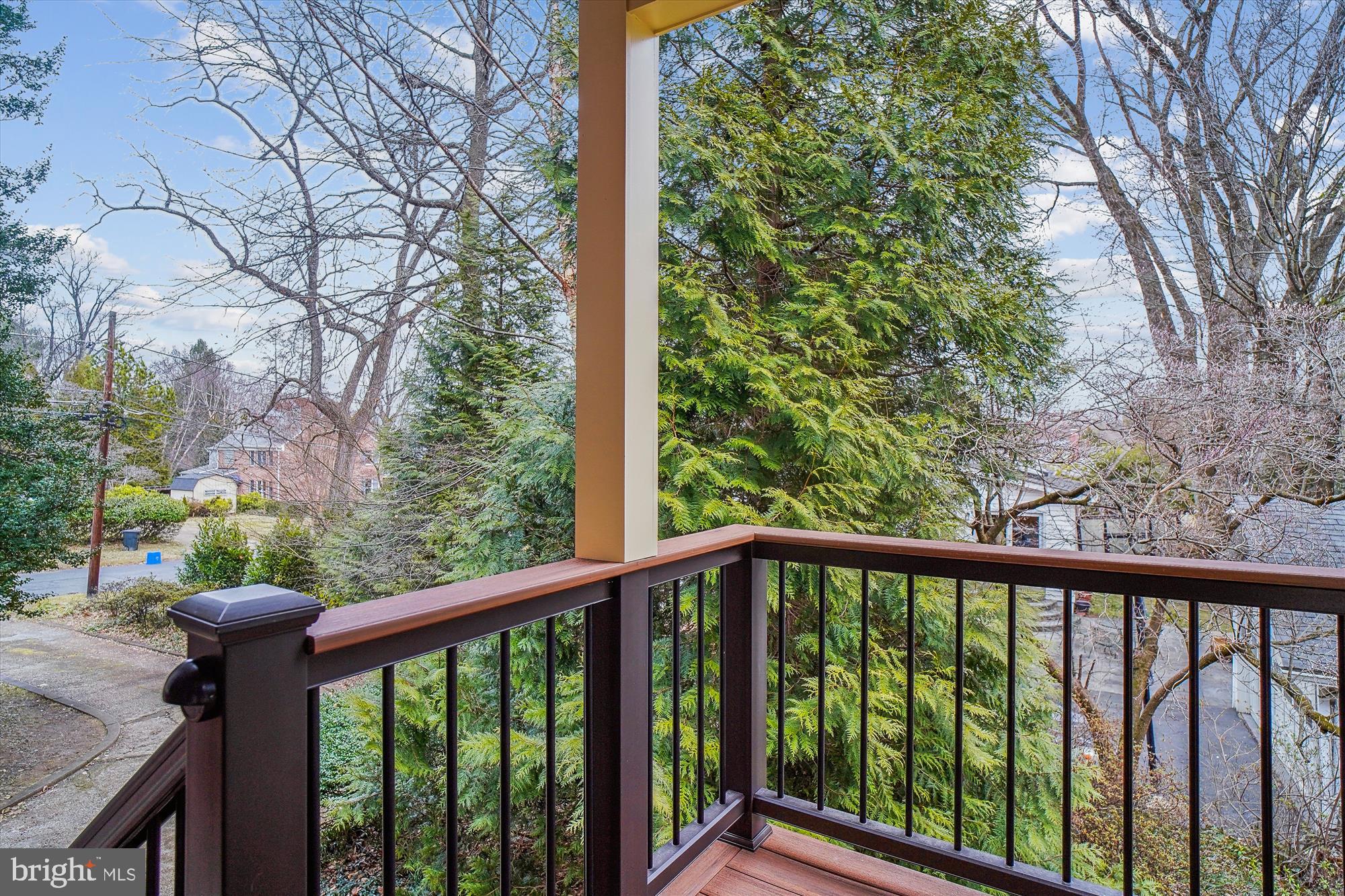 1500 Highland Dr