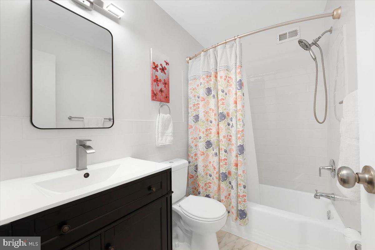 4977 Battery Ln #1-413