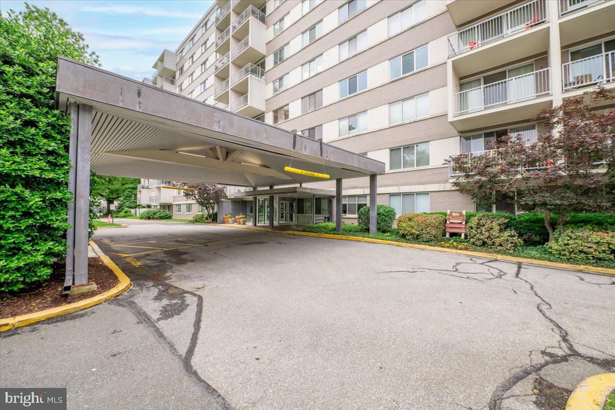 4977 Battery Ln #1-413