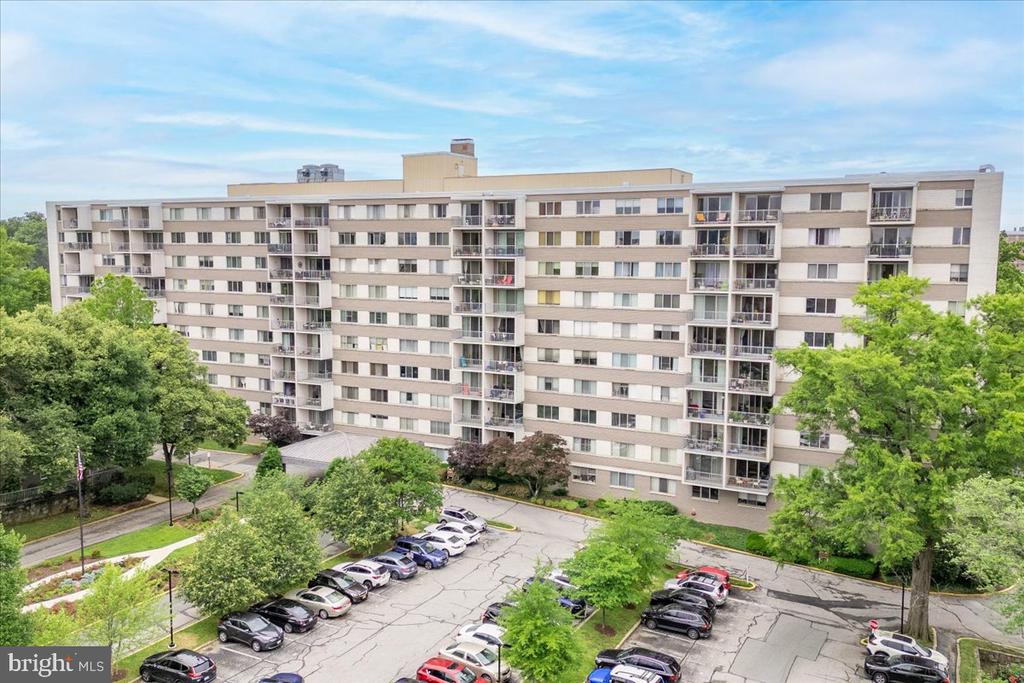4977 Battery Ln #1-413