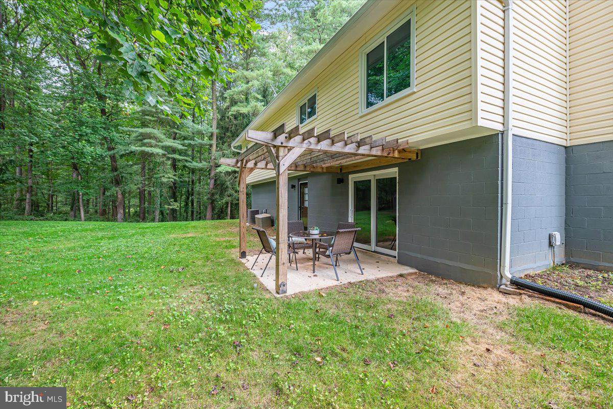 17620 Garrett Dr