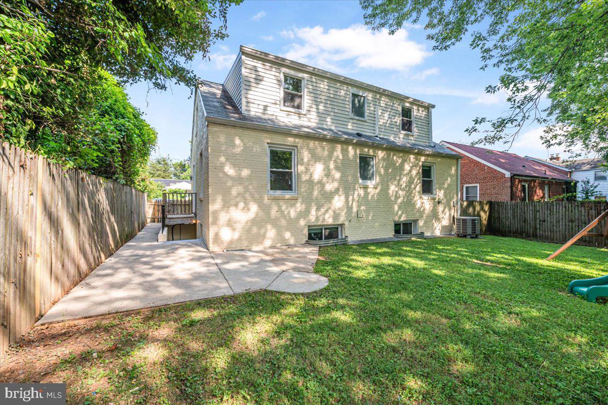 10112 Dallas Ave