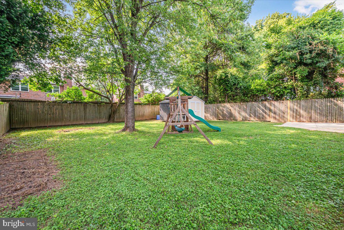 10112 Dallas Ave