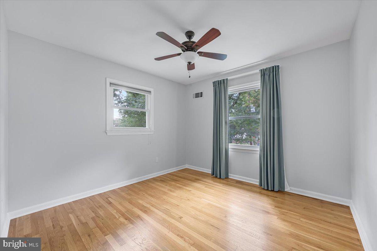 7605 WARBLER LANE