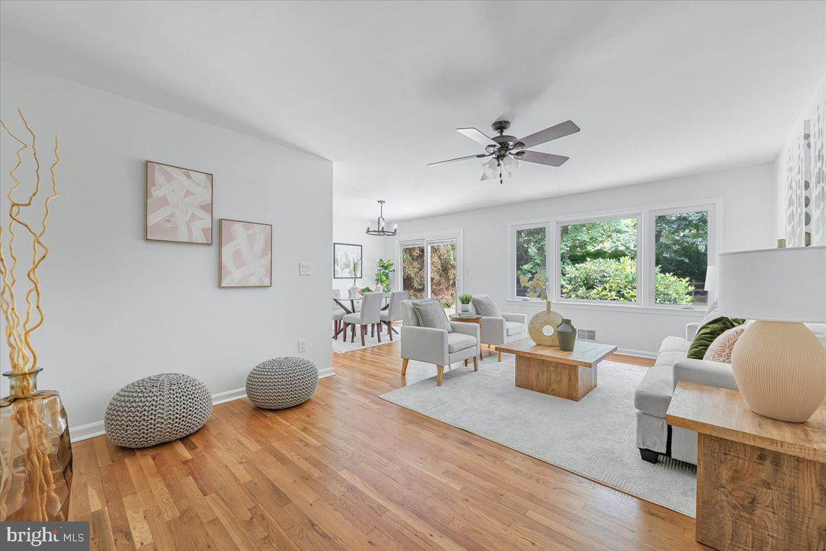 7605 WARBLER LANE