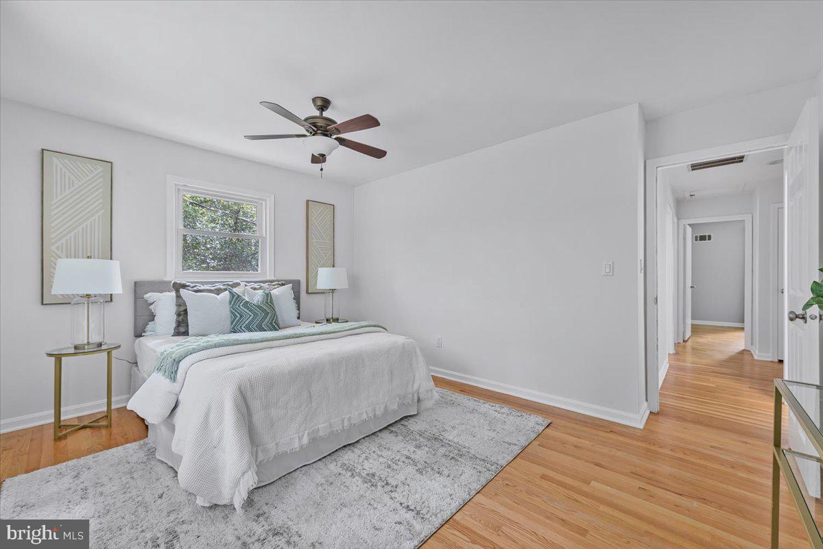 7605 WARBLER LANE