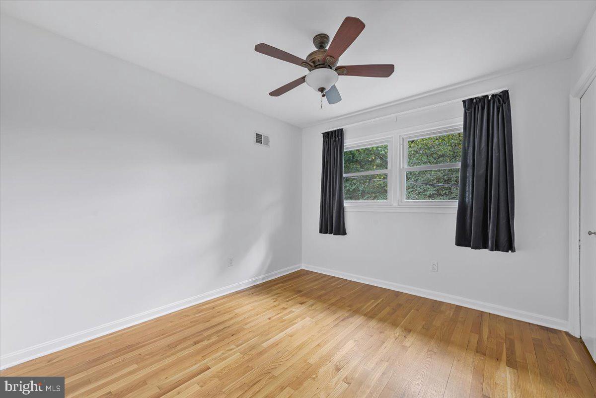 7605 WARBLER LANE