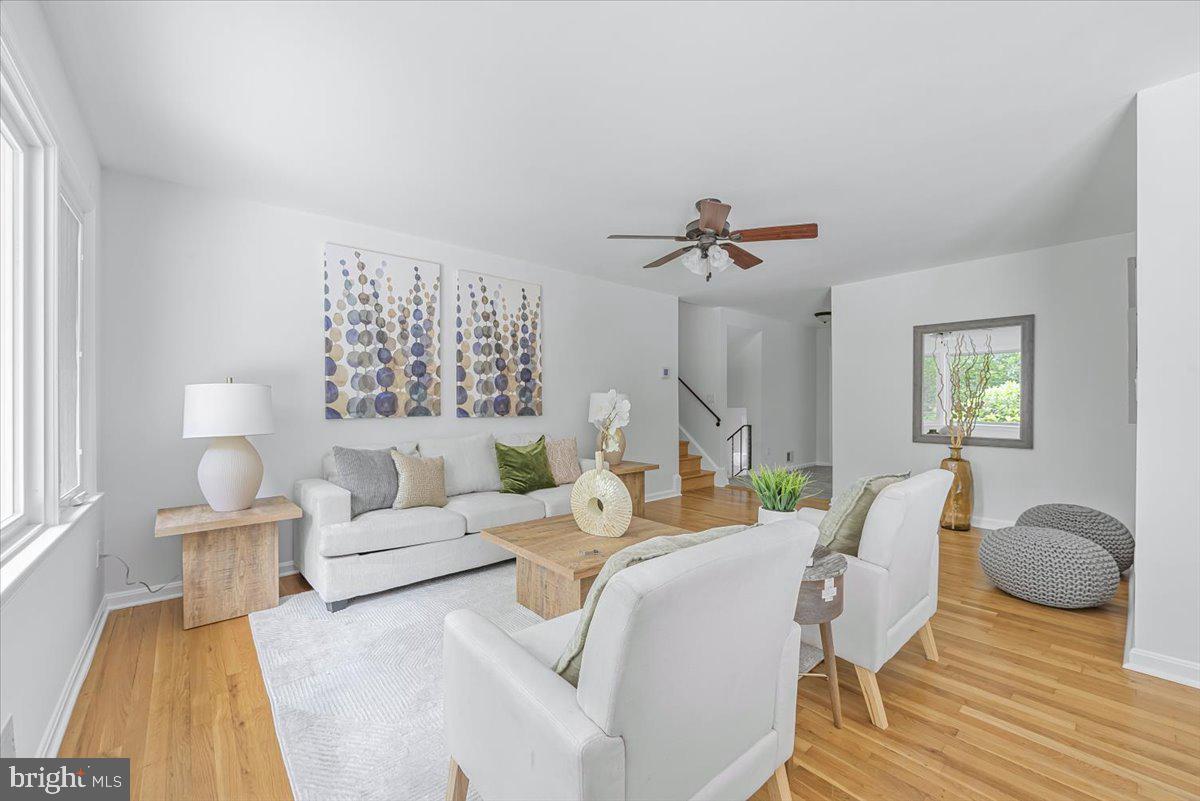 7605 WARBLER LANE