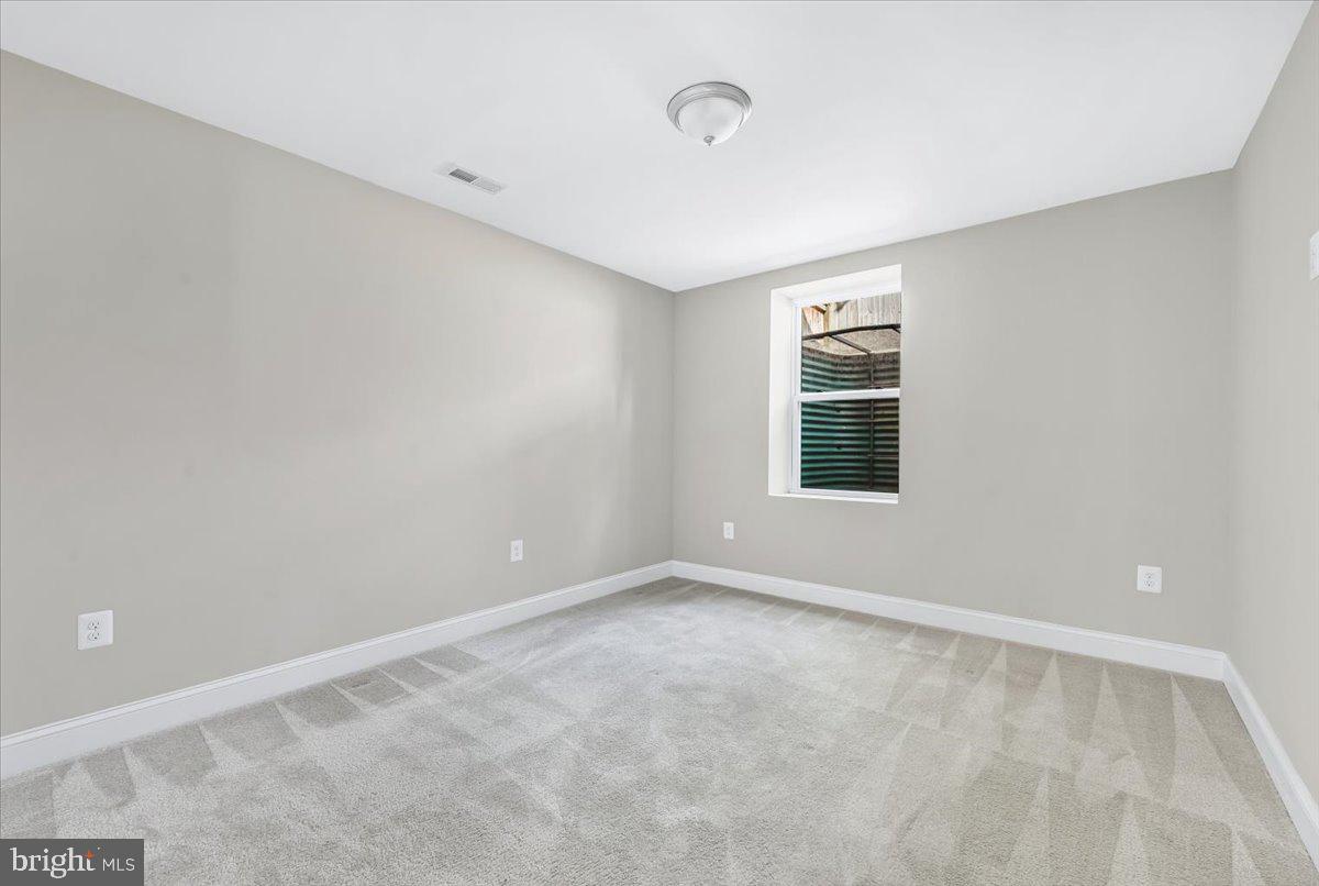 9805 GARDINER AVENUE