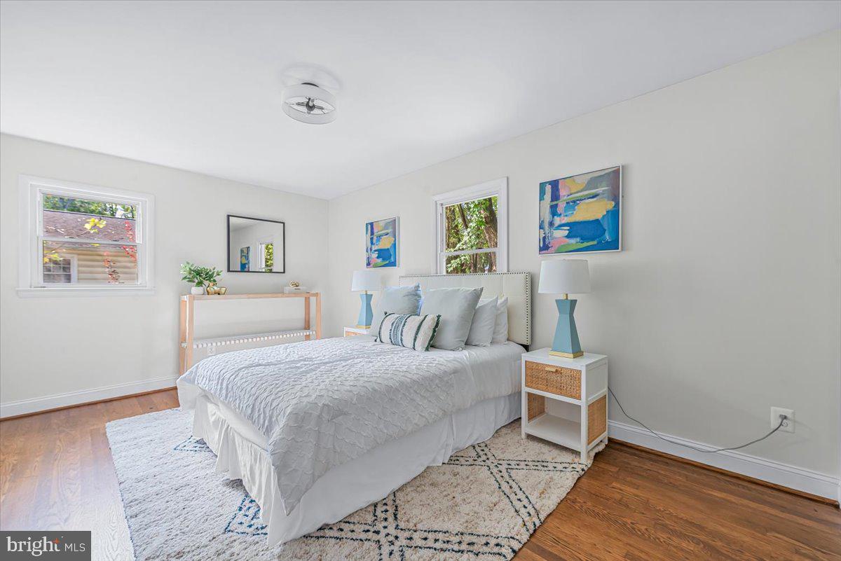 9805 GARDINER AVENUE