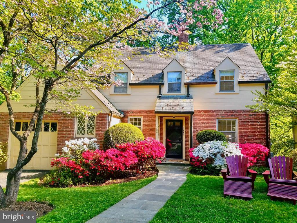 1300 HIGHLAND DRIVE
