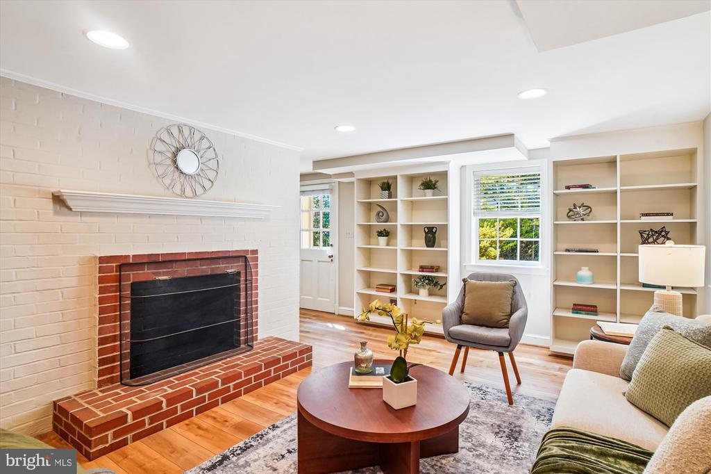 1300 HIGHLAND DRIVE
