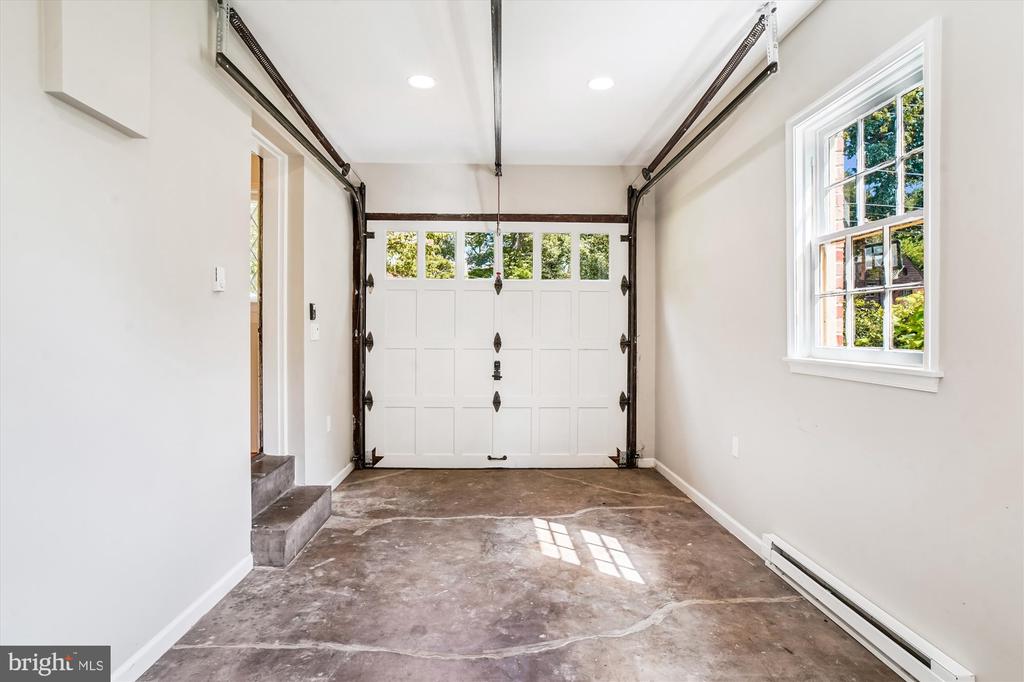 1300 HIGHLAND DRIVE