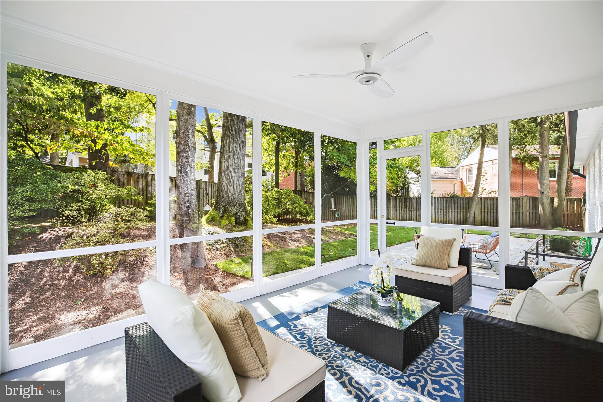 1412 CRESTRIDGE DRIVE