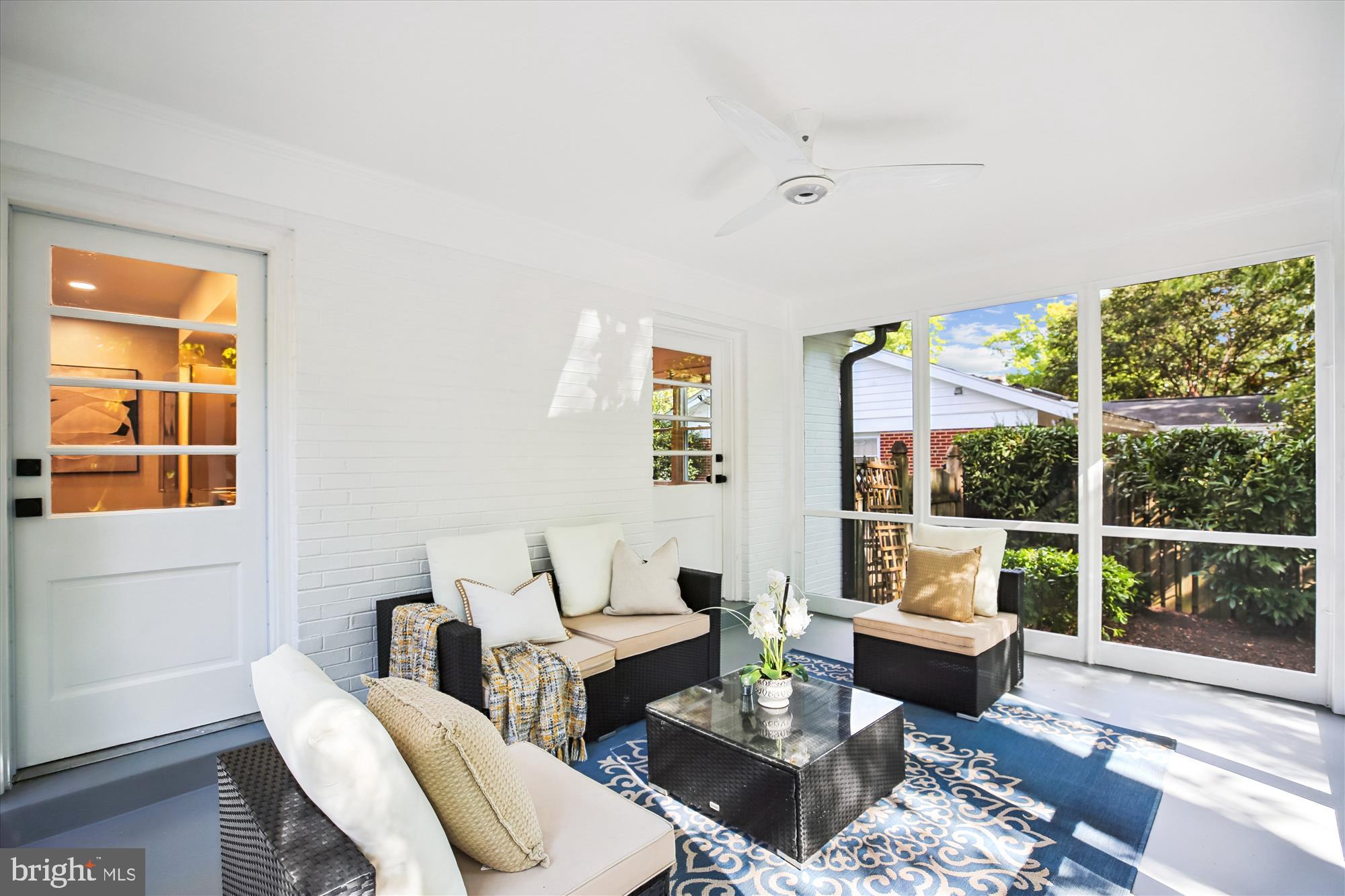 1412 CRESTRIDGE DRIVE