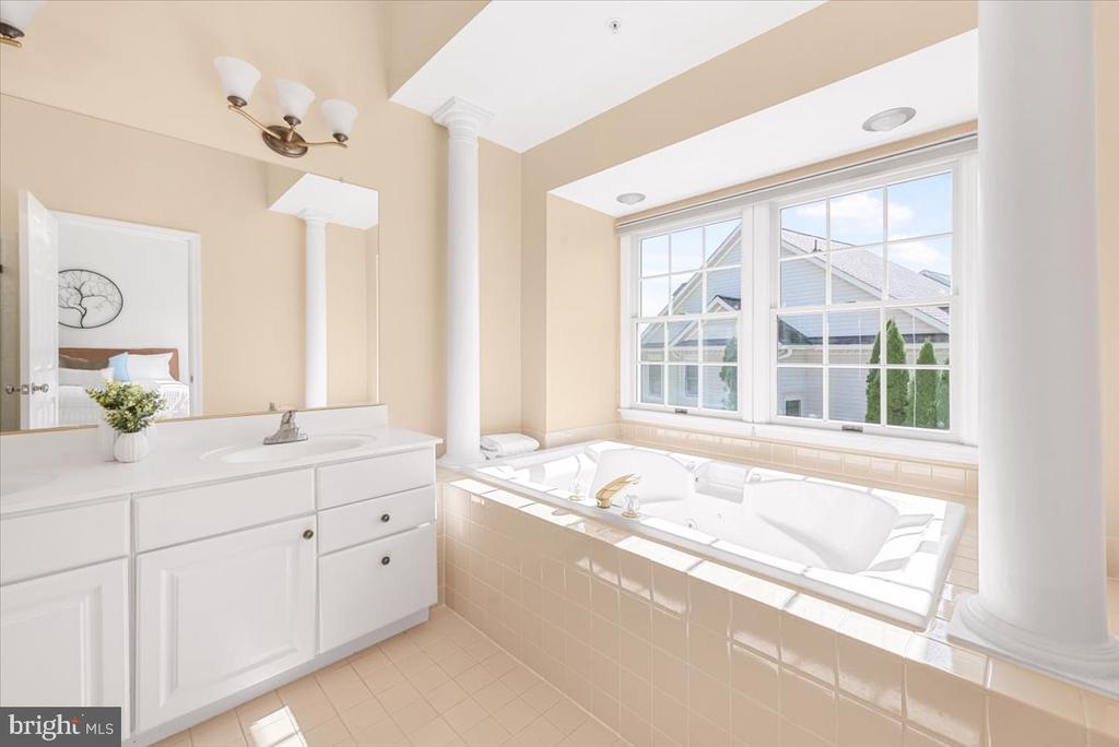 12664 GRANITE RIDGE