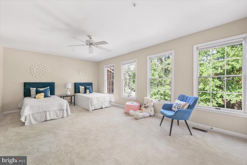 12664 GRANITE RIDGE