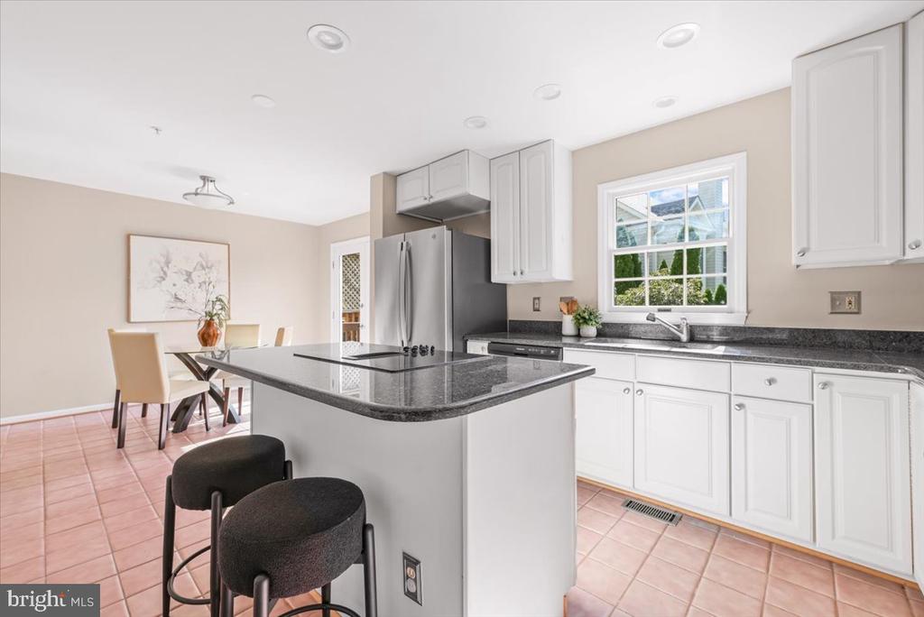12664 GRANITE RIDGE