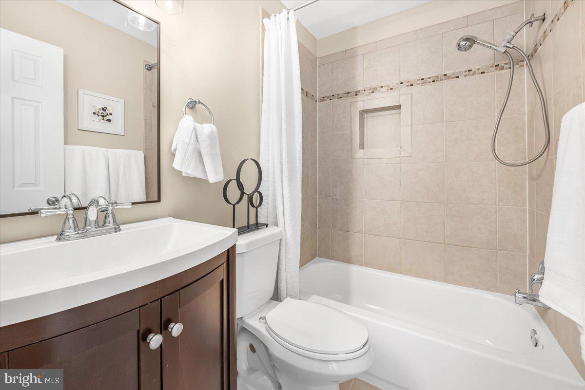 1936 FLOWERING TREE TERRACE