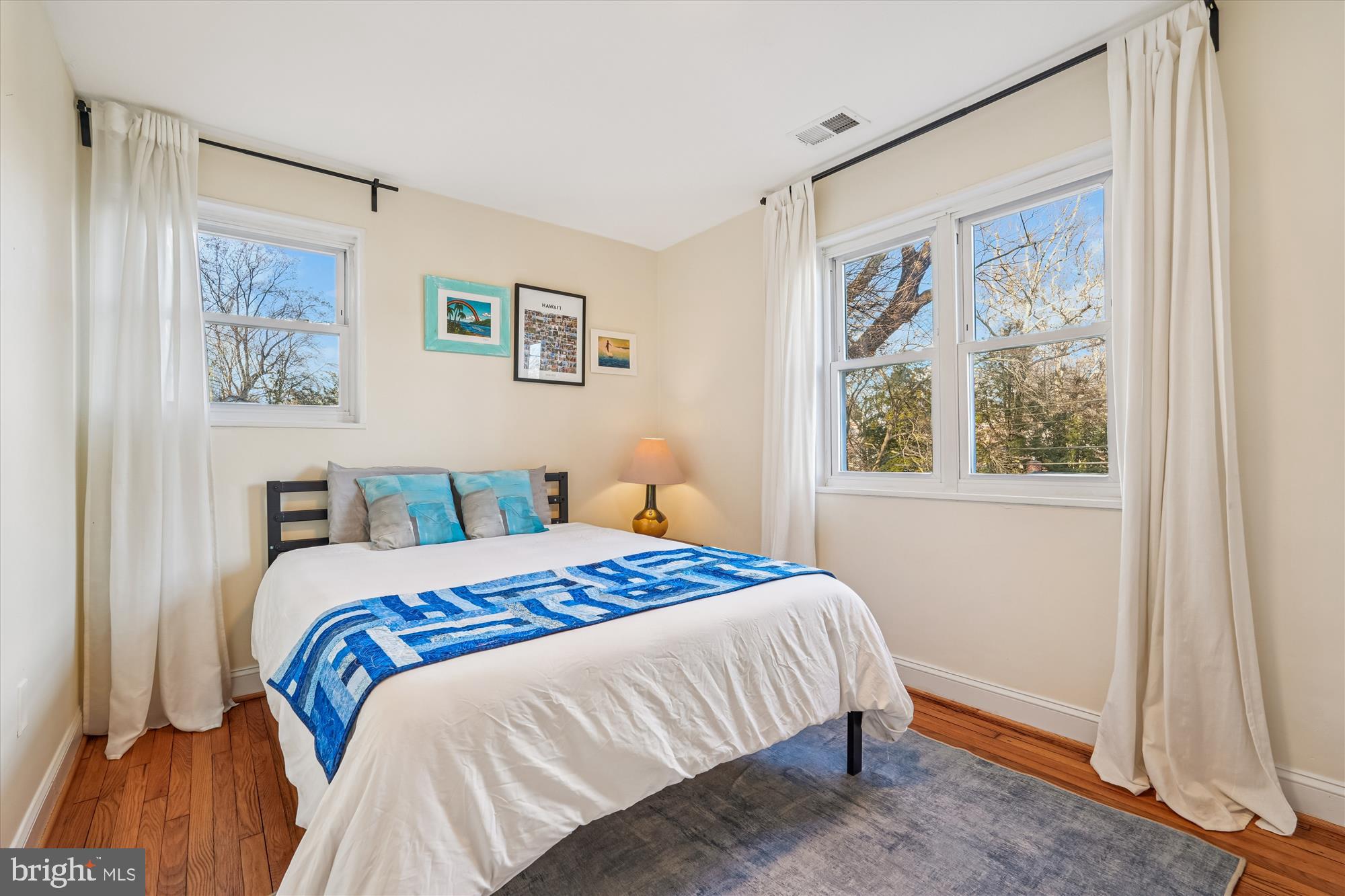 11814 COLLEGE VIEW DRIVE