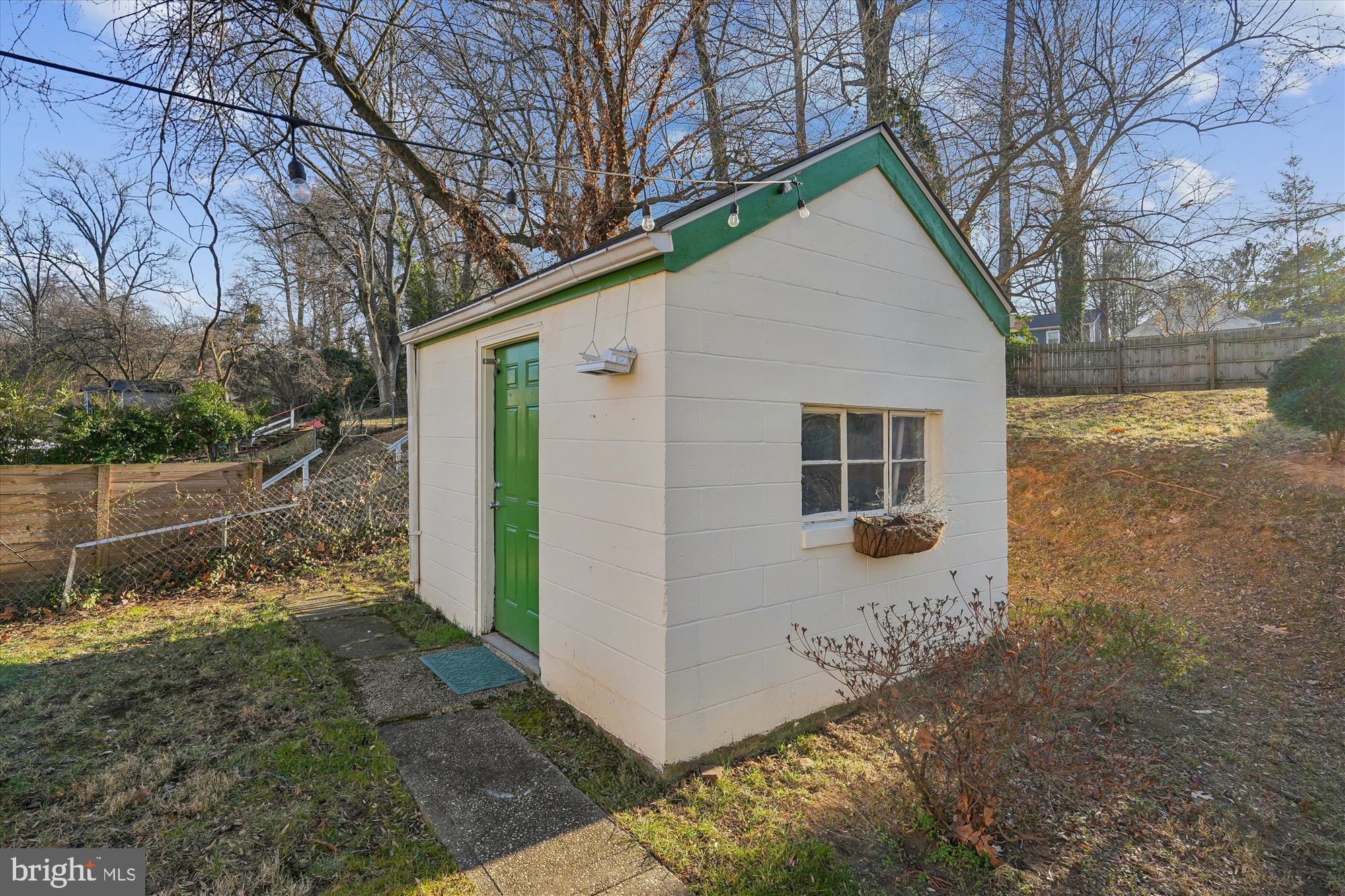 11814 COLLEGE VIEW DRIVE