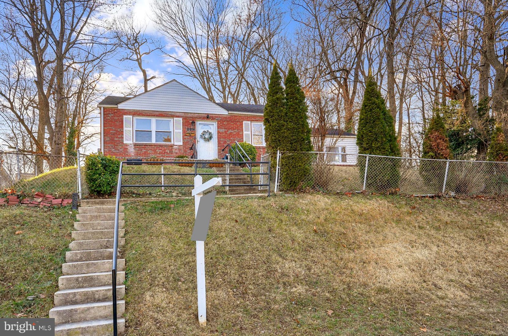 11814 COLLEGE VIEW DRIVE