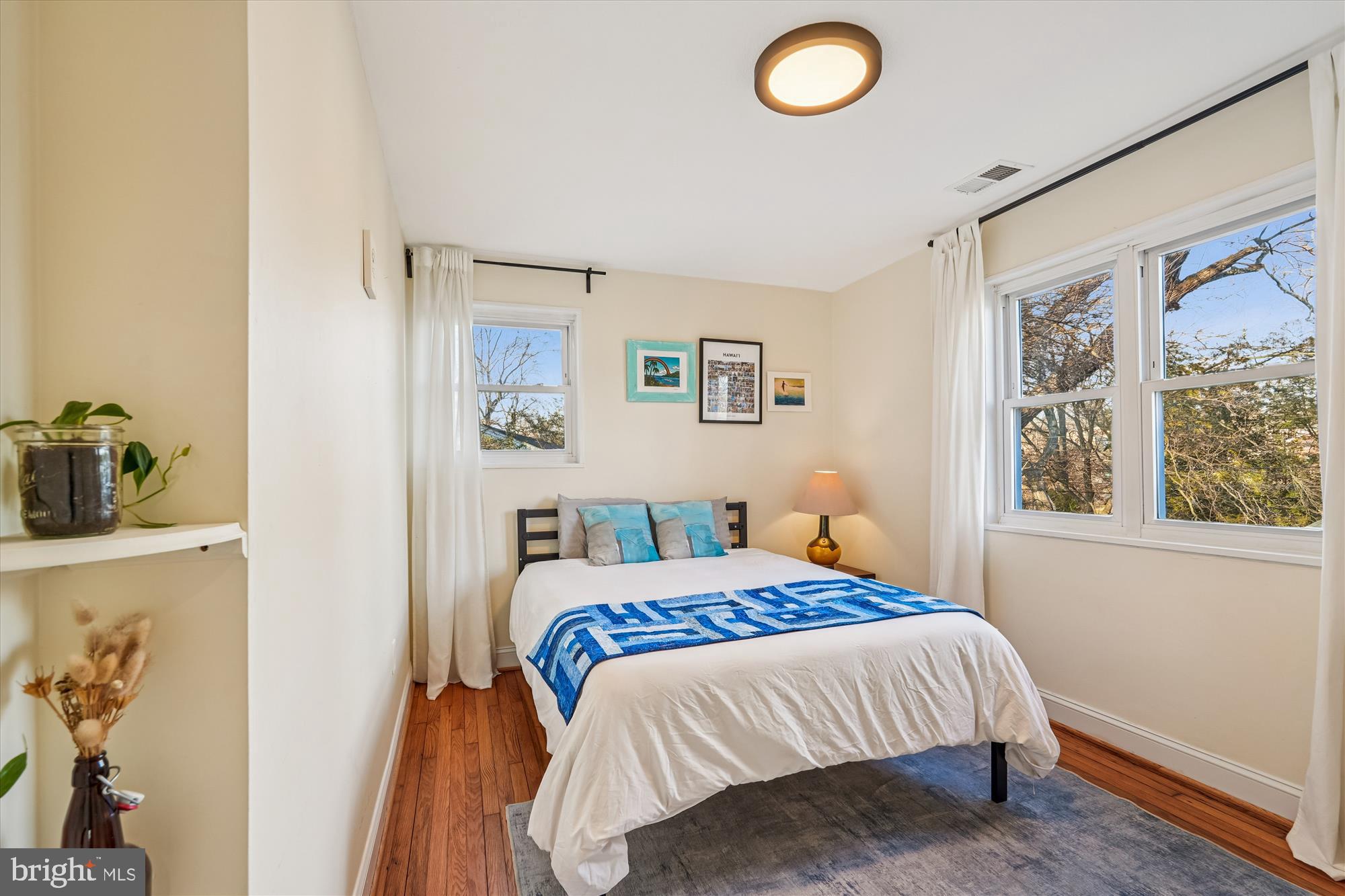 11814 COLLEGE VIEW DRIVE