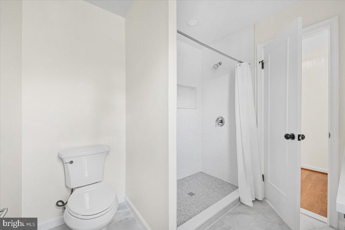 1310 MIDWOOD PLACE