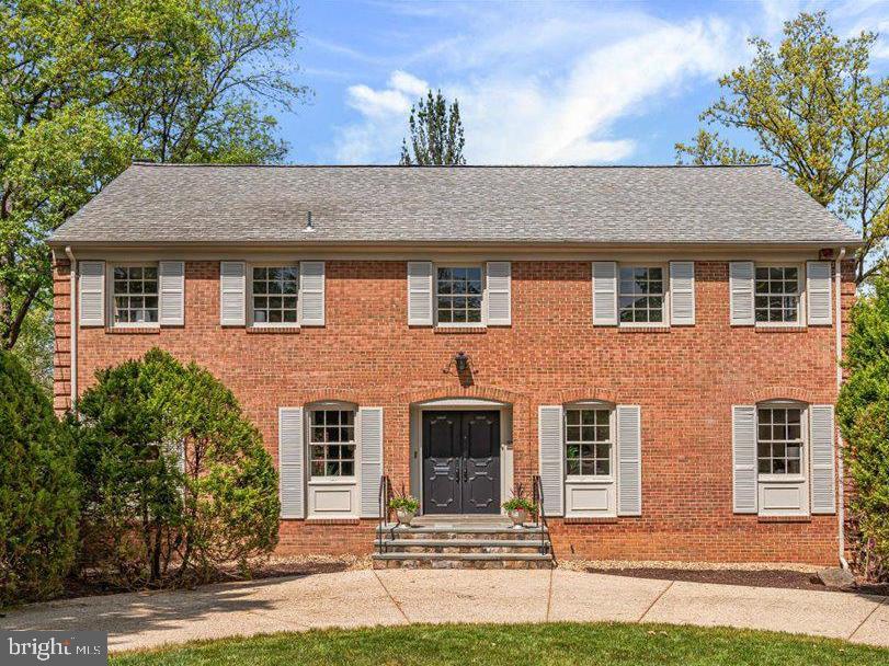 1310 MIDWOOD PLACE