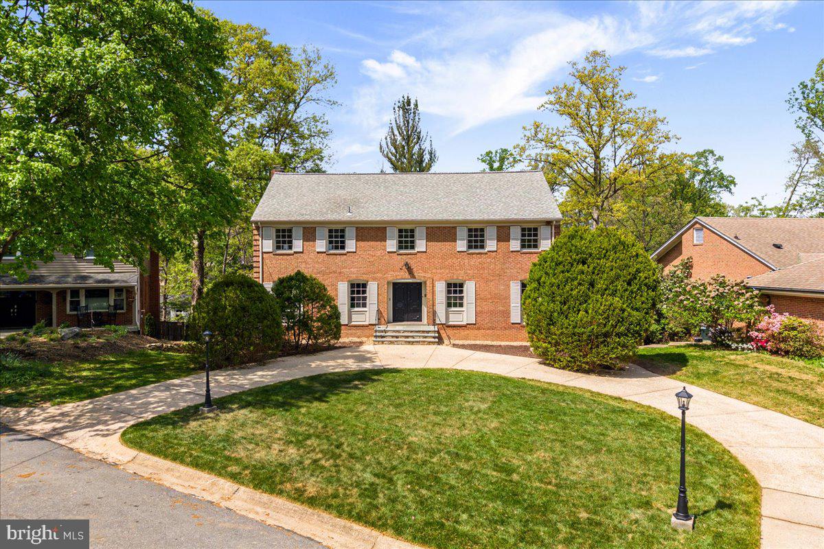 1310 MIDWOOD PLACE