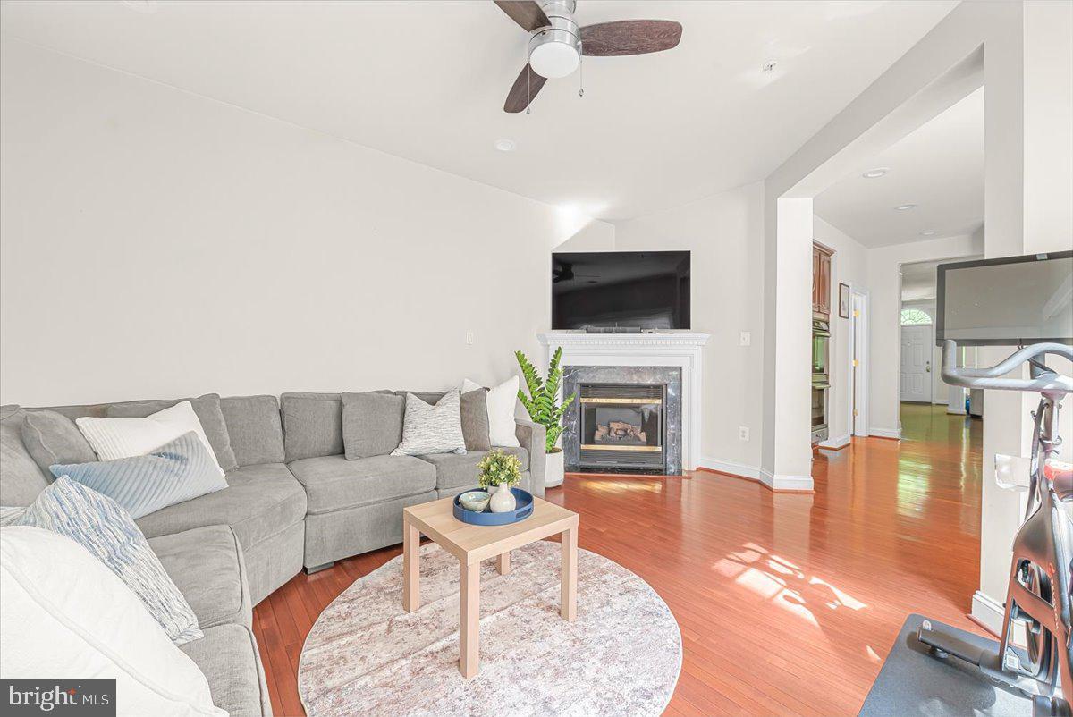 207 CREEK VALLEY LANE