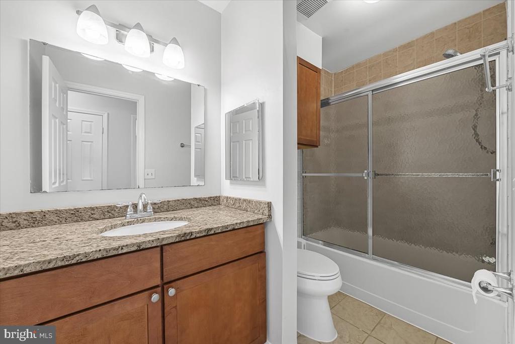 5820 INMAN PARK CIRCLE Unit: 220