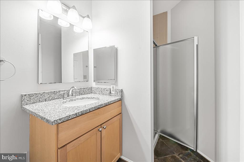 5820 INMAN PARK CIRCLE Unit: 220