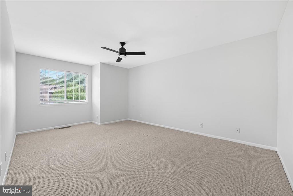 5820 INMAN PARK CIRCLE Unit: 220
