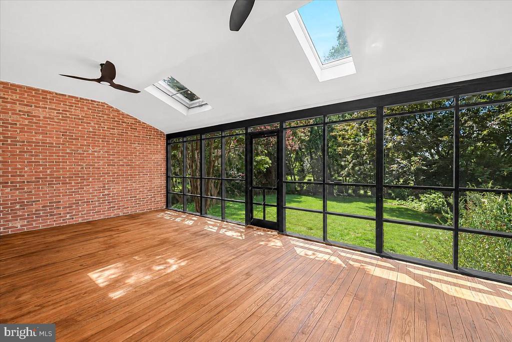 9514 EDGELEY ROAD