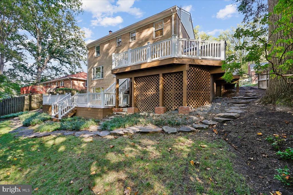9504 CLEMENT ROAD