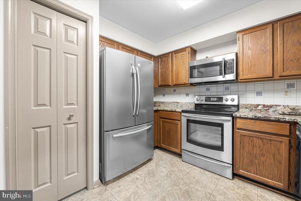 13630 CEDAR CREEK LANE
