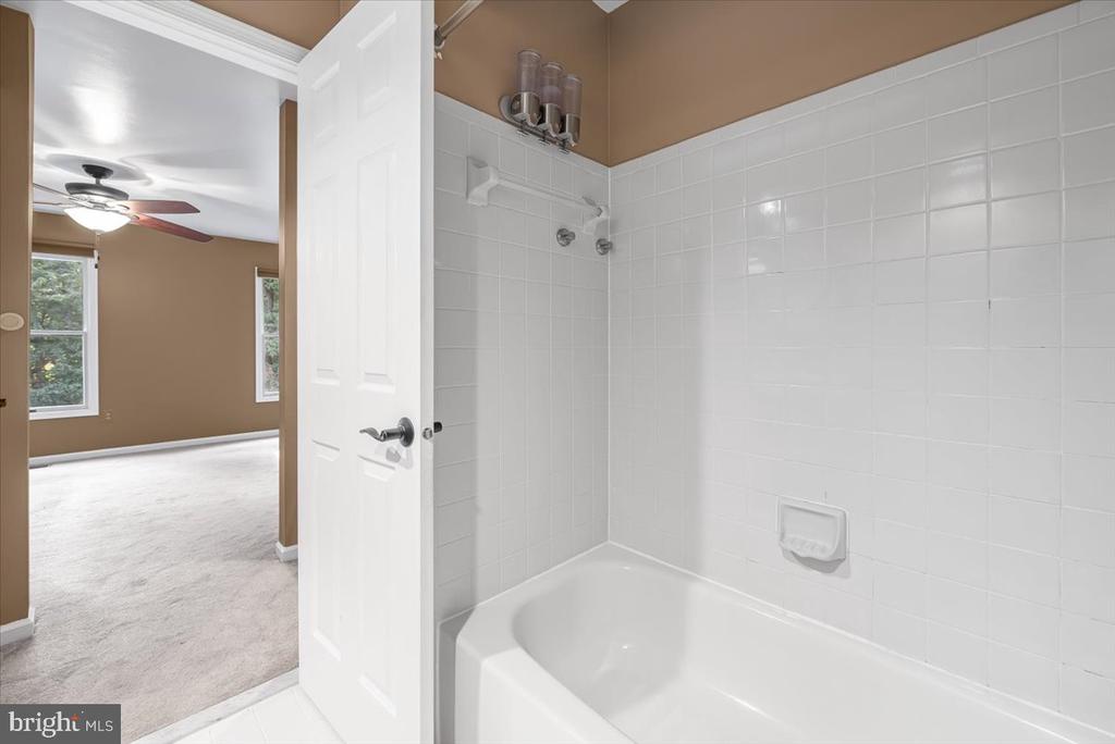13630 CEDAR CREEK LANE