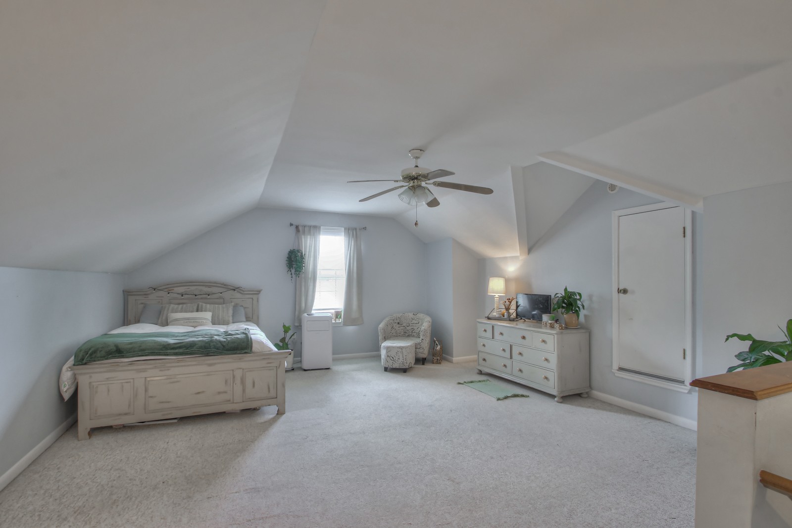 108 Canterbury Close